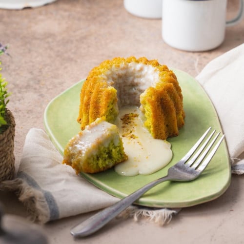 مولتن كيك بالبستاشيو 12 قطعة