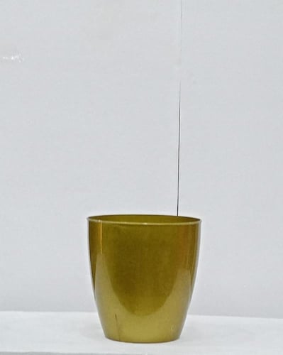 قاعدة بلاستيك خام ارتفاع 25 سم العرض 25 سم