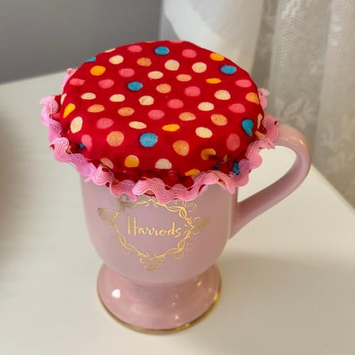 أغطيه أكواب او علب