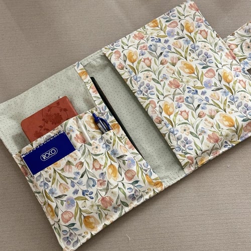 كفر بسحاب للمصحف او الكتاب