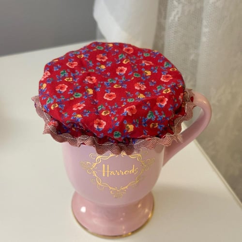 أغطيه أكواب او علب