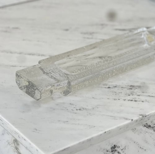 تقديمة زجاج