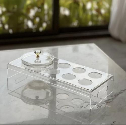 حامل فناجيل