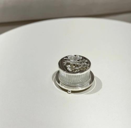 تمرية صغيرة