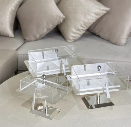 تقديمة مميزة بغطاء اكريلك