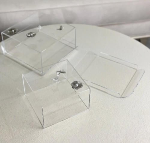 تقديمة اكريلك