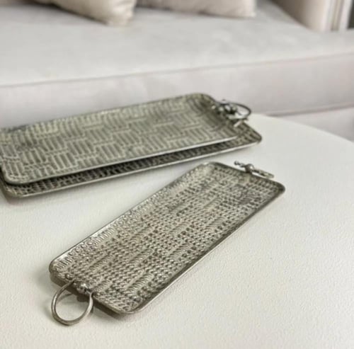 صينية تقديم معدن