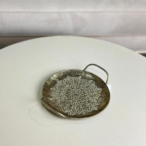 صينية تقديم معدن