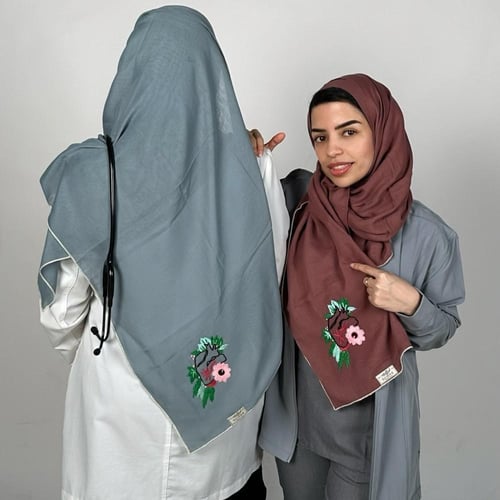 طرحة بوال طبقتين باللون Rusty Rose Brown بتصميم ال...