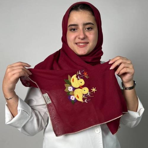 طرحة بوال بتصميم الكتكوتين والأزهار متوفّرة بالألو...