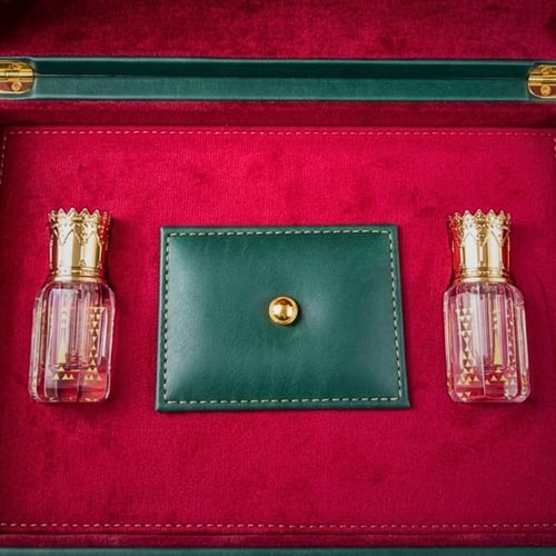 صندوق إهداء المجموعة الفاخرة ( الطراز السلماني )