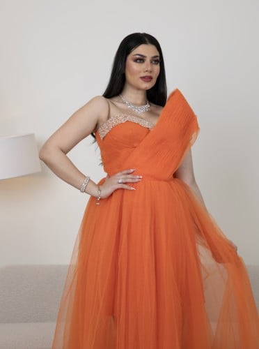 فستان من التل المُكسر