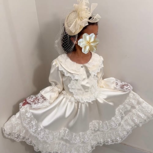 فساتين اطفال