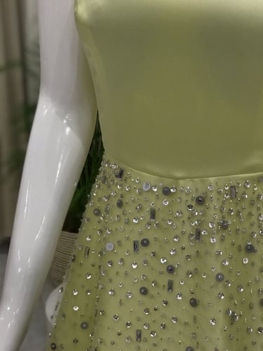 فستان سهرة اصفر