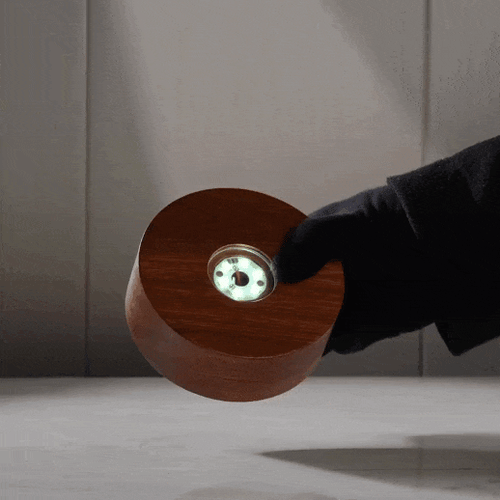 كريستال بتصميم الكمان وزهور الليلي بحفر 3D