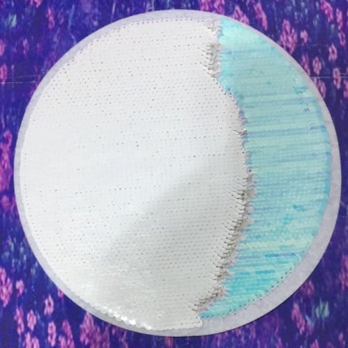 قماش ترتر دائري لون لؤلؤي