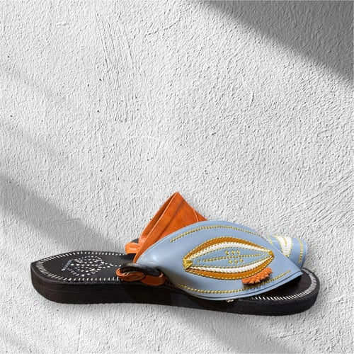 حذاء - زبيرية مطور 2025