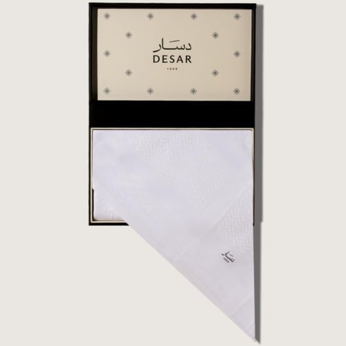 شماغ دسار الابيض بلس 2026