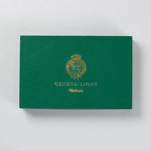 شماغ جينيفا ليونز بلاتينيوم الأحمر 2025