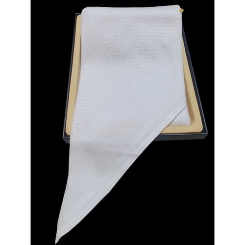 شماغ شيلد 2023 Shield ابيض