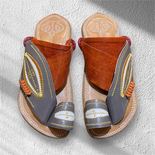 حذاء - زبيرية "جملي" 2025