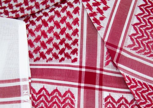 شماغ بالمان كلاسيك 2025 Balmain