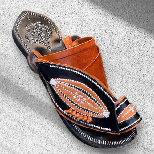 حذاء - زبيرية مطور 2025