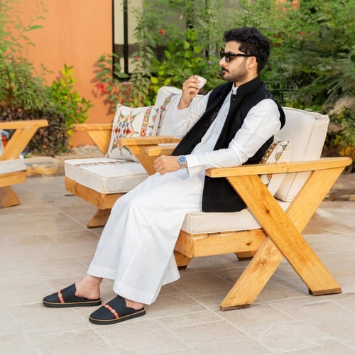 سديري اسود ازرار