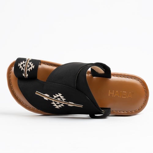 طويق اسود