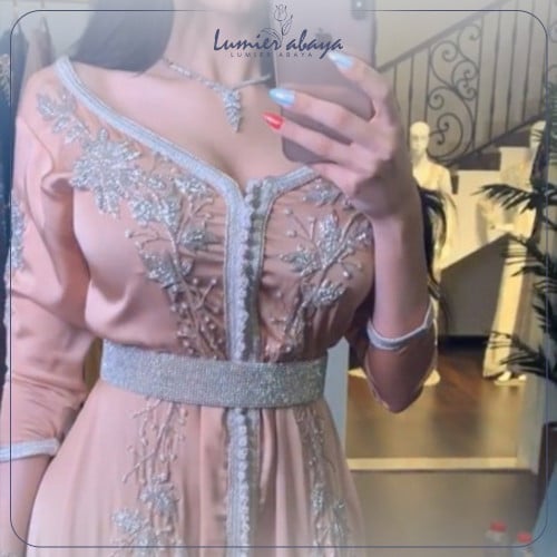 قفطان مغربي شك يدوي الخامة تفتة حرير