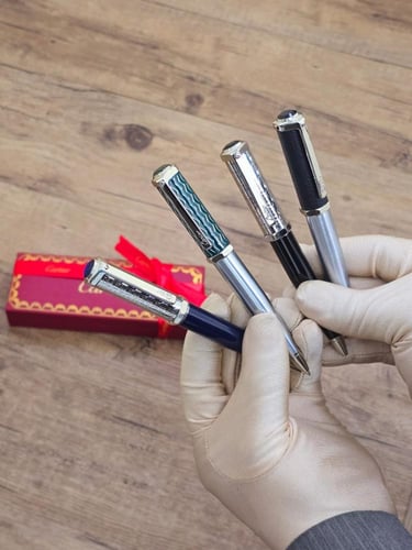 قلم كارتير الفخم الثقيل معا علبه الماركه والشرايط