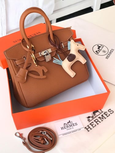 شنطه هرمز هاي كواليتي معا ملحقاتها