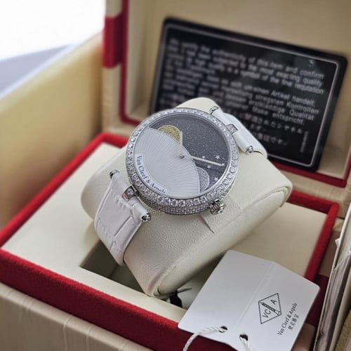 ساعة فان كليف نسائي موديل اند اربلز فل زركون