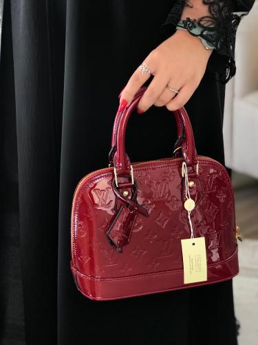 شنطه لويس فيتون الهرم