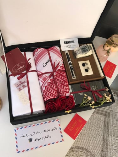 طقم رجالي من كارتير الفخامة