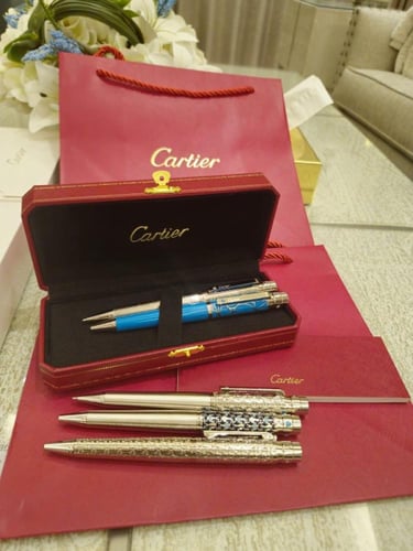 قلم كارتير سانتوس معا ملحقاته