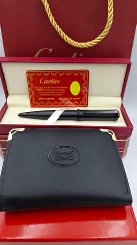 طقم رجالي ماركه كارتير