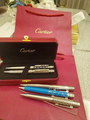 قلم كارتير سانتوس معا ملحقاته