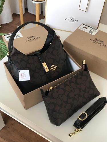 كوتش كواليتي طقم معا ملحقاته