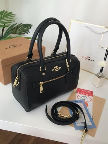 كوتش هاي كواليتي معا ملحقاتها