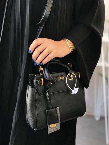 شنطه جيص كواليتي معا ملحقاتها