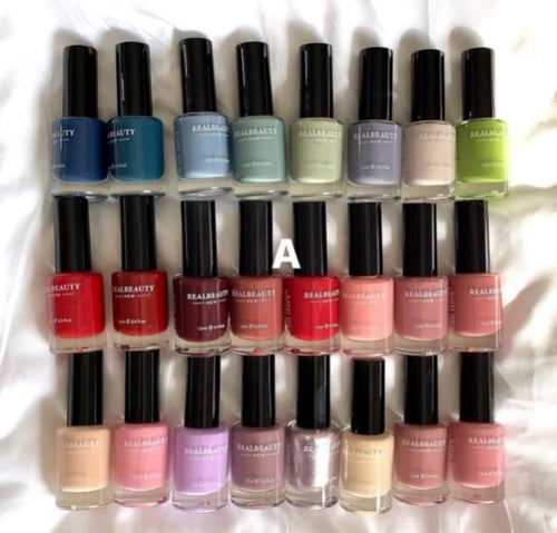 مناكير ريال بيوتي