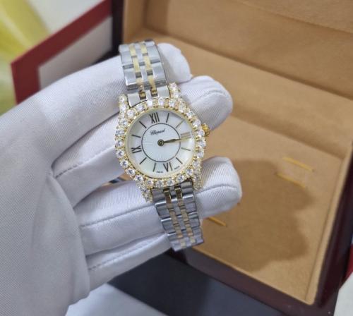 ساعة شوبارد نسائية طبق الاصل جودة عالية