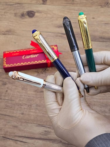 قلم كارتير الفخم الثقيل معا علبه الماركه والشرايط