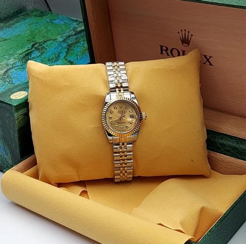 ساعة نسائيه رولكس طبق الاصل