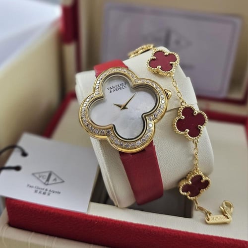 ساعه فان كليف معا اسواره طبق الاصل