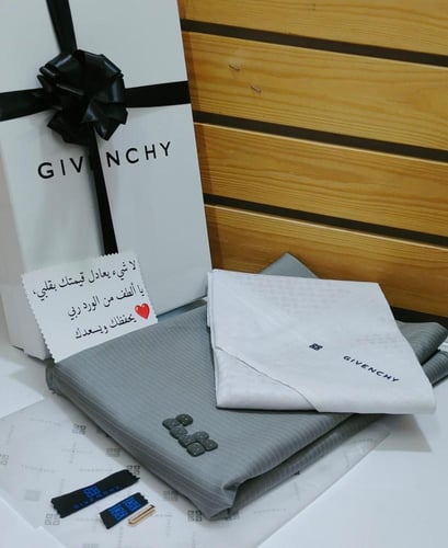 قماش جفنشي معا شماغ جفنشي