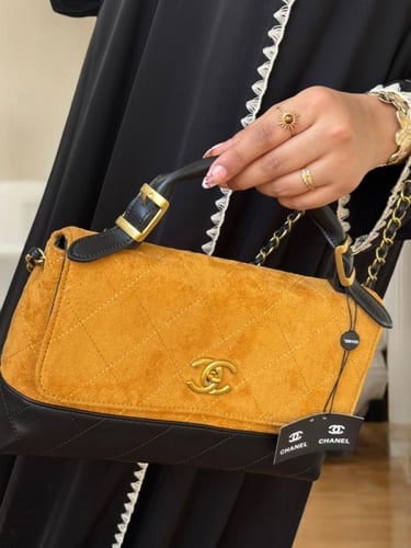 شنطة شانيل ماستر معا ملحقاتها