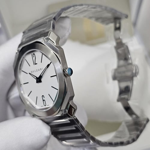 ساعة بولغاري موديل اوكتو فينيسيمو مقاس 40mm