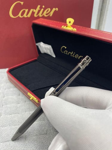 قلم كارتير نحيف معا ملحقاتها
